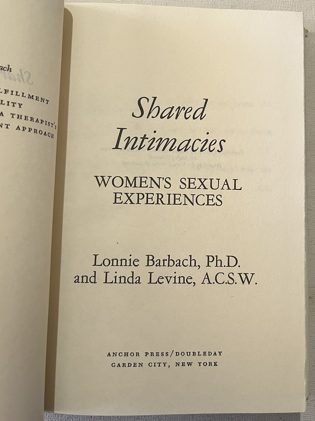 SHARED INTIMACIES: Women’s Sexual Experiences 1980 Barbach And Levine HB/dj BCE