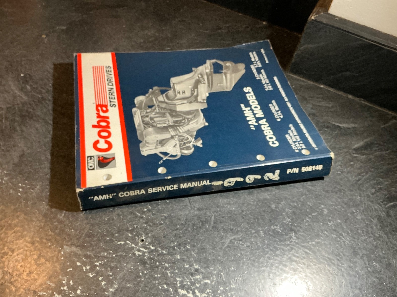 1992 OMC Cobra AMH Models Service Manual 3.0L, 4.3L, 5.0L, 5.7,L 5.8L, 351 V8