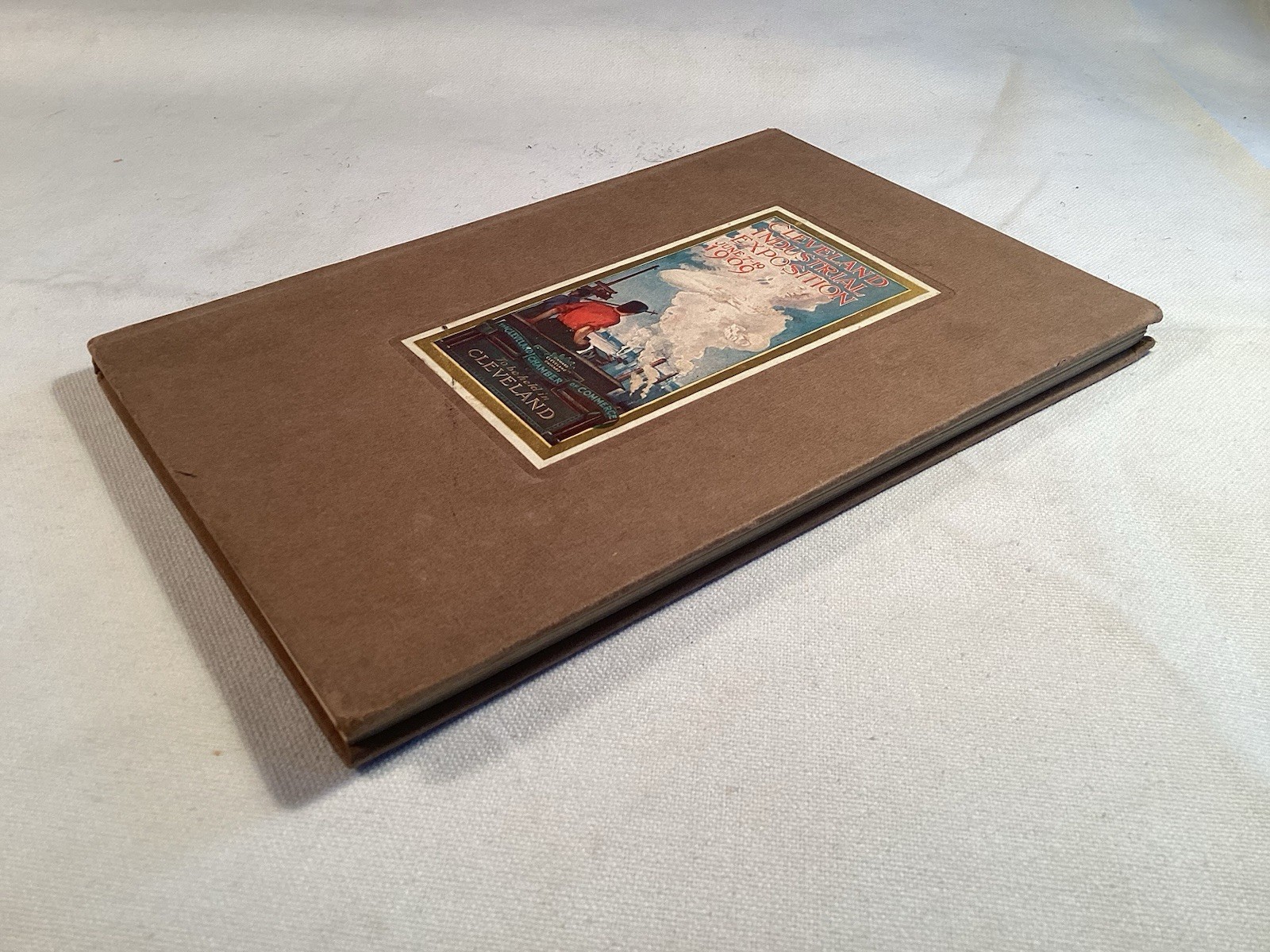 1909 Antique SOUVENIR BOOKLET Cleveland Industrial Exposition Book Nice!