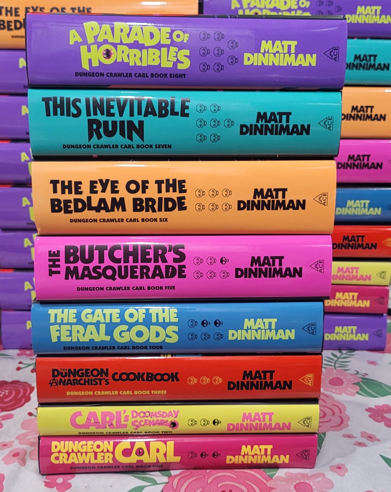 Dungeon Crawler Carl 1-8 Matt Dinniman Hardcover Set Complete 🍩 🐈