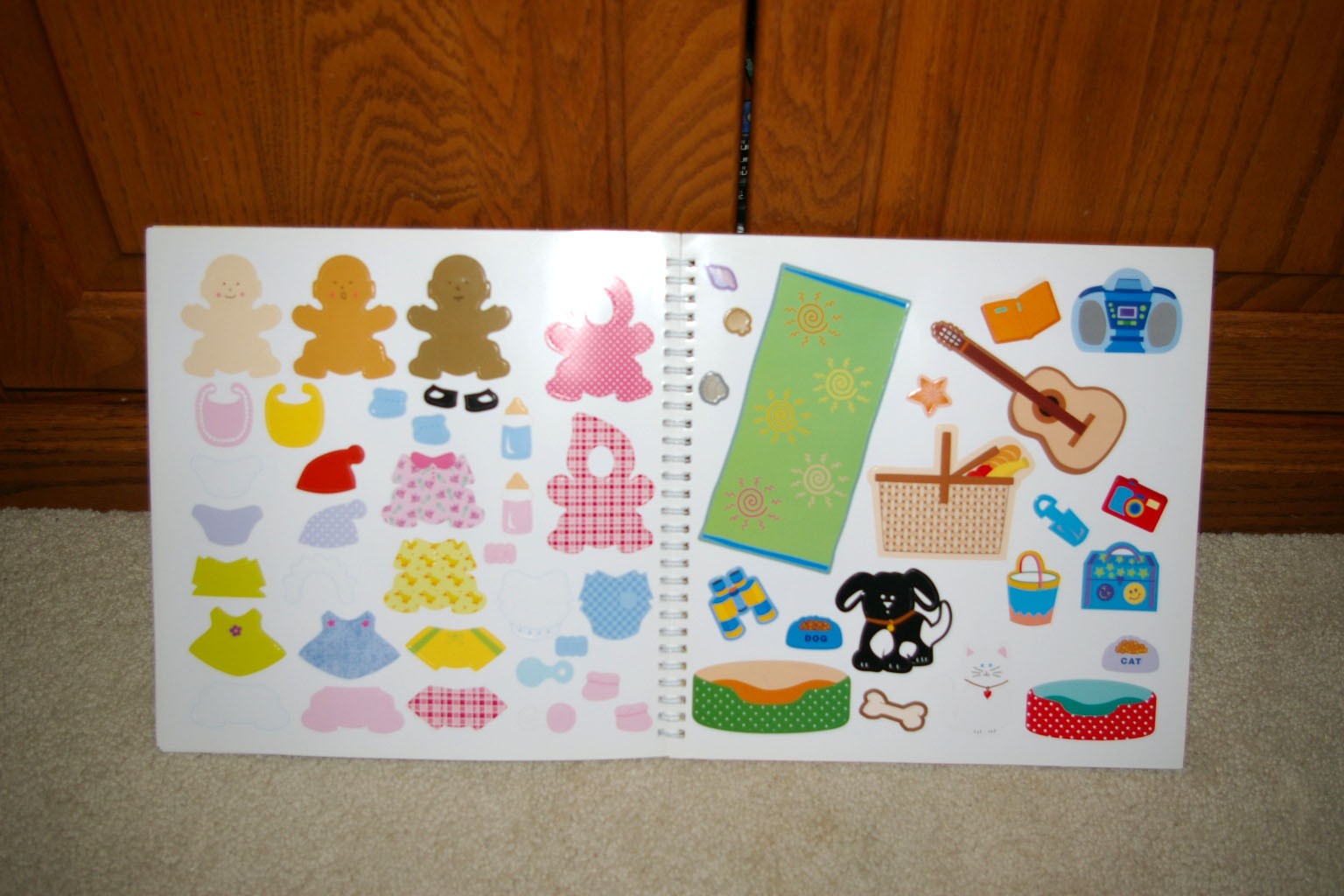 THE FABULOUS BOOK OF PAPER DOLLS by Julie Collings A Klutz Book Spiral BRAND NEW