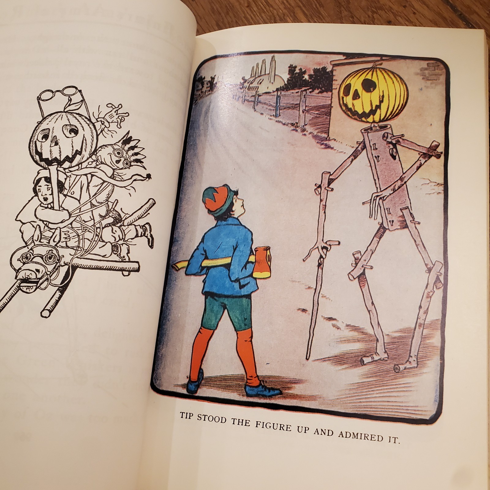 1961 Marvelous Land of Oz With 16 Color Plates! L. Frank Baum Vintage Paperback