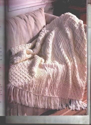 Herrschner’s Blue-Ribbon Knit and Crochet Afghans – Hardcover – GOOD