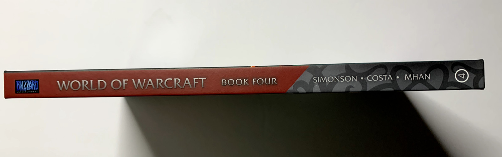 WORLD OF WARCRAFT. Book Four. Simonson. Costa. Mhan. 2018. 10.5 in. x 7 in.