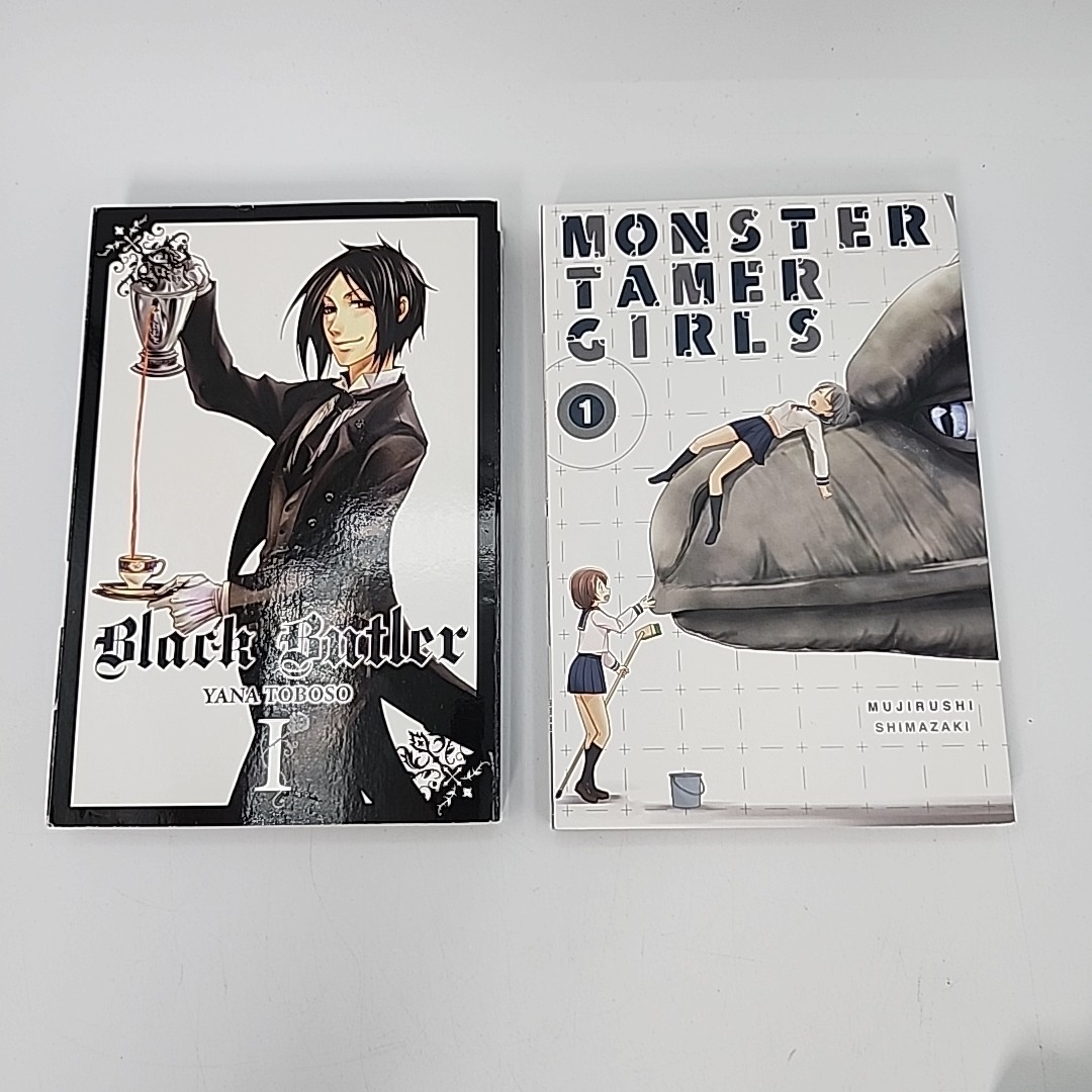 Anime Books Lot Of 7 Mixed Titles – Manga Books (6) Vol. #1 and (1) Vol. #5