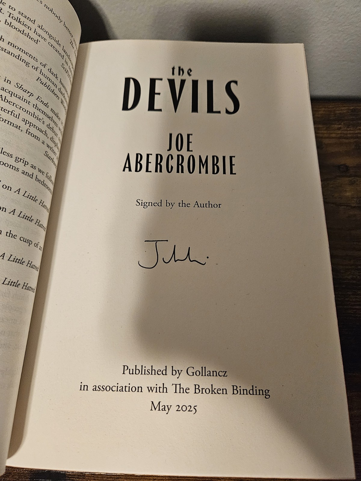 The Broken Binding The Devils Signed Joe Abercrombie First Ed 1st Print Unread