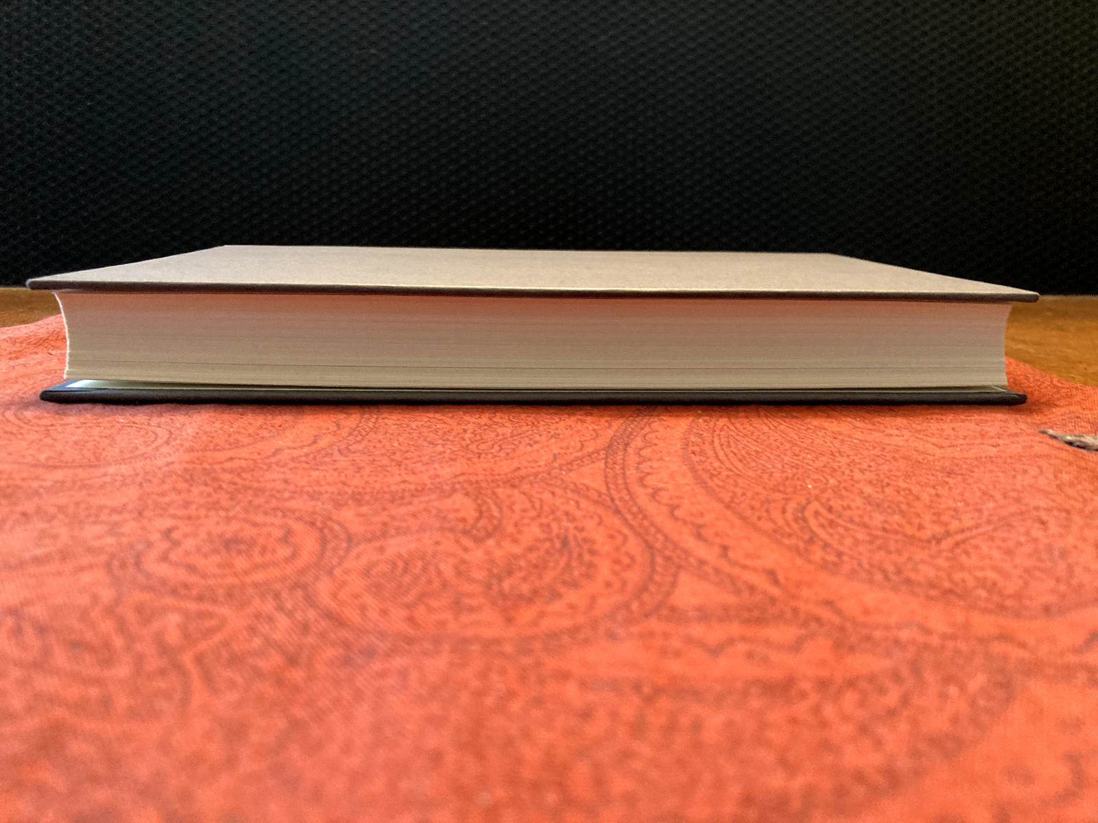 Artemis : A Novel by Andy Weir (2017) HC/DJ/1st Printing – SIGNED & DATED