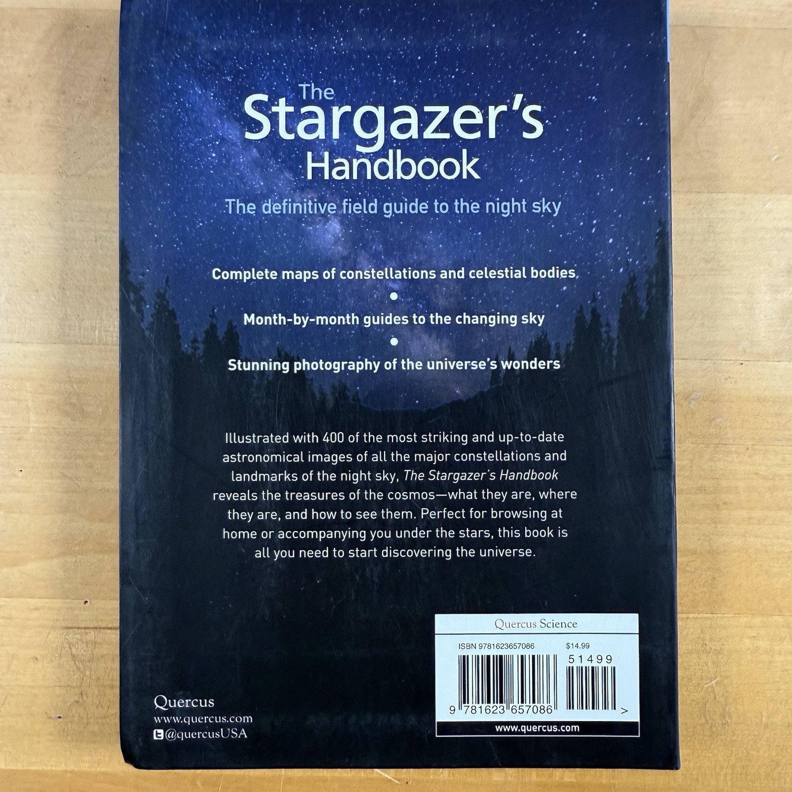 The Stargazer’s Handbook: The Definitive Field Guide – By Giles Sparrow