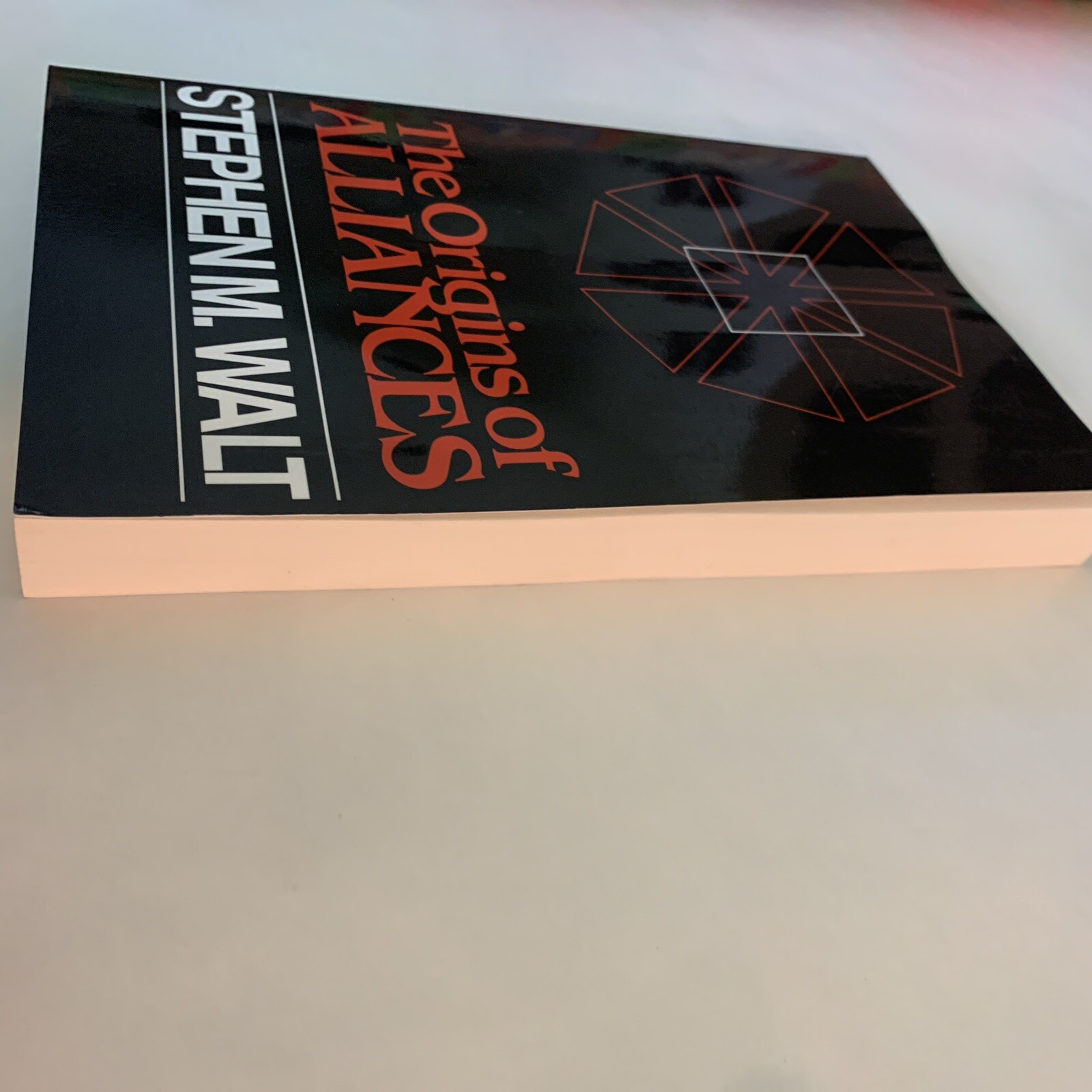 The Origins of Alliances (Cornell Studies in Security Affairs) by Stephen Walt