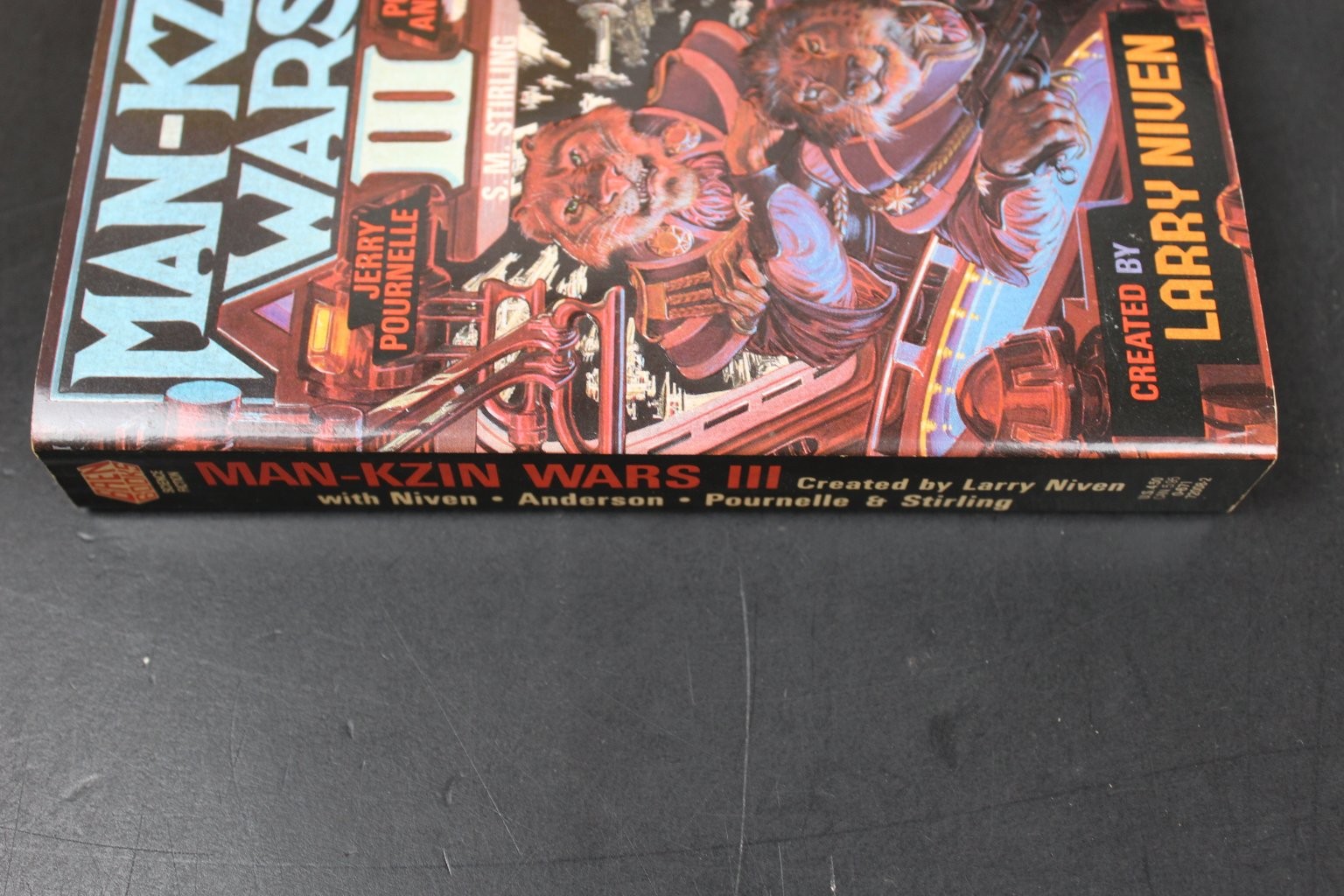 Man-Kzin Wars III Larry Niven Poul Anderson 1990 Science Fiction Baen Books VG