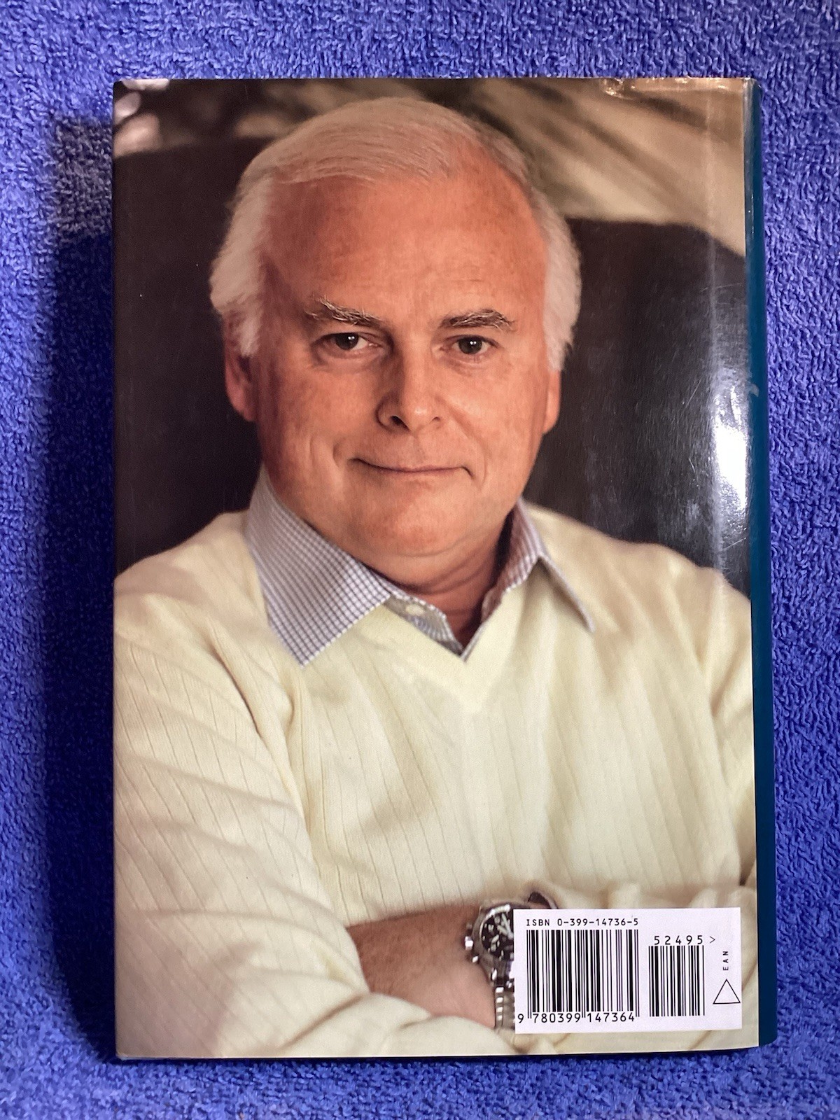 Cold Paradise Stuart Woods Published By Putnam & Son 2001 328 Pages.