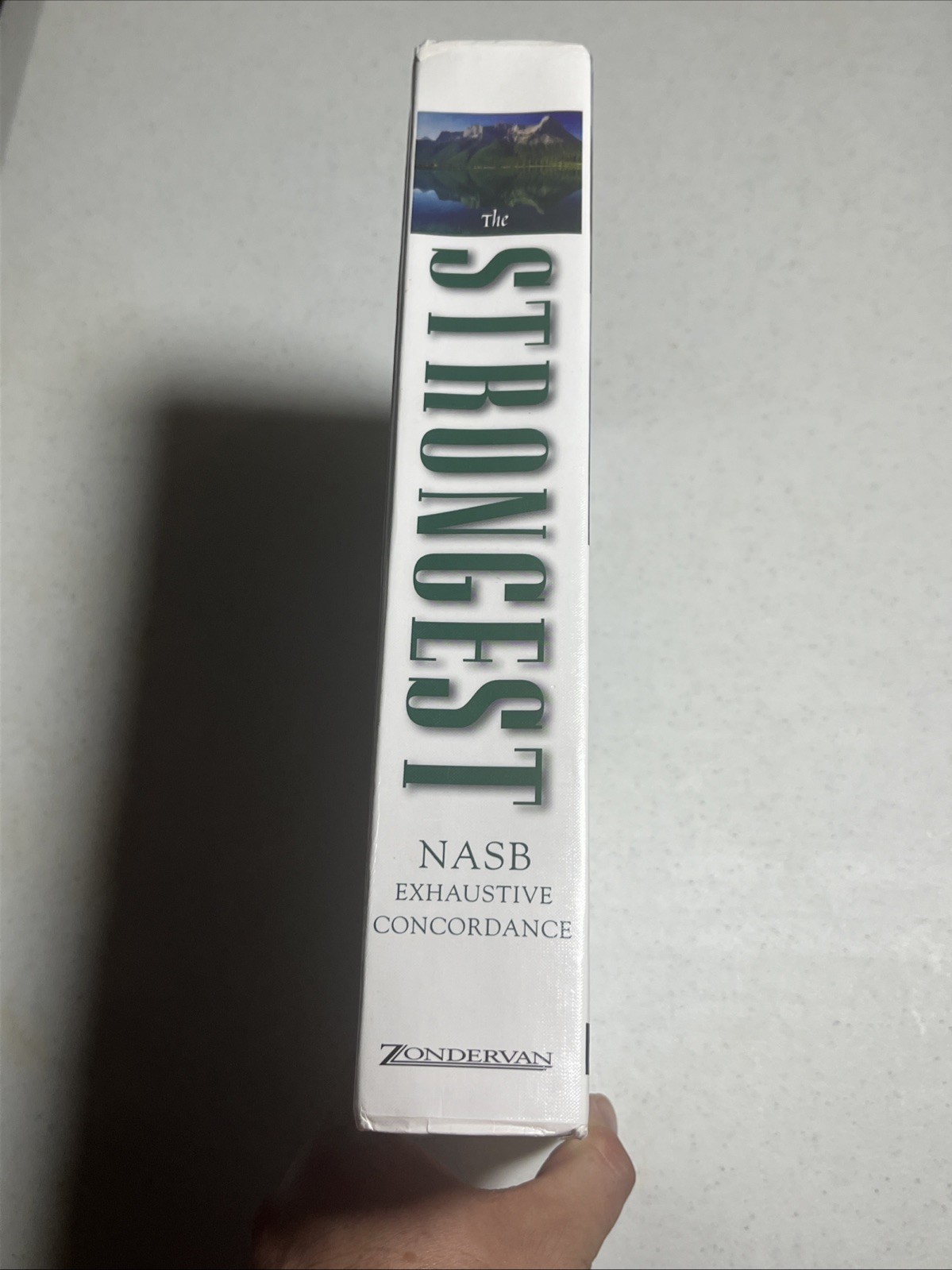 Strongest NASB Exhaustive Concordance by Zondervan Staff and James Strong (2004,