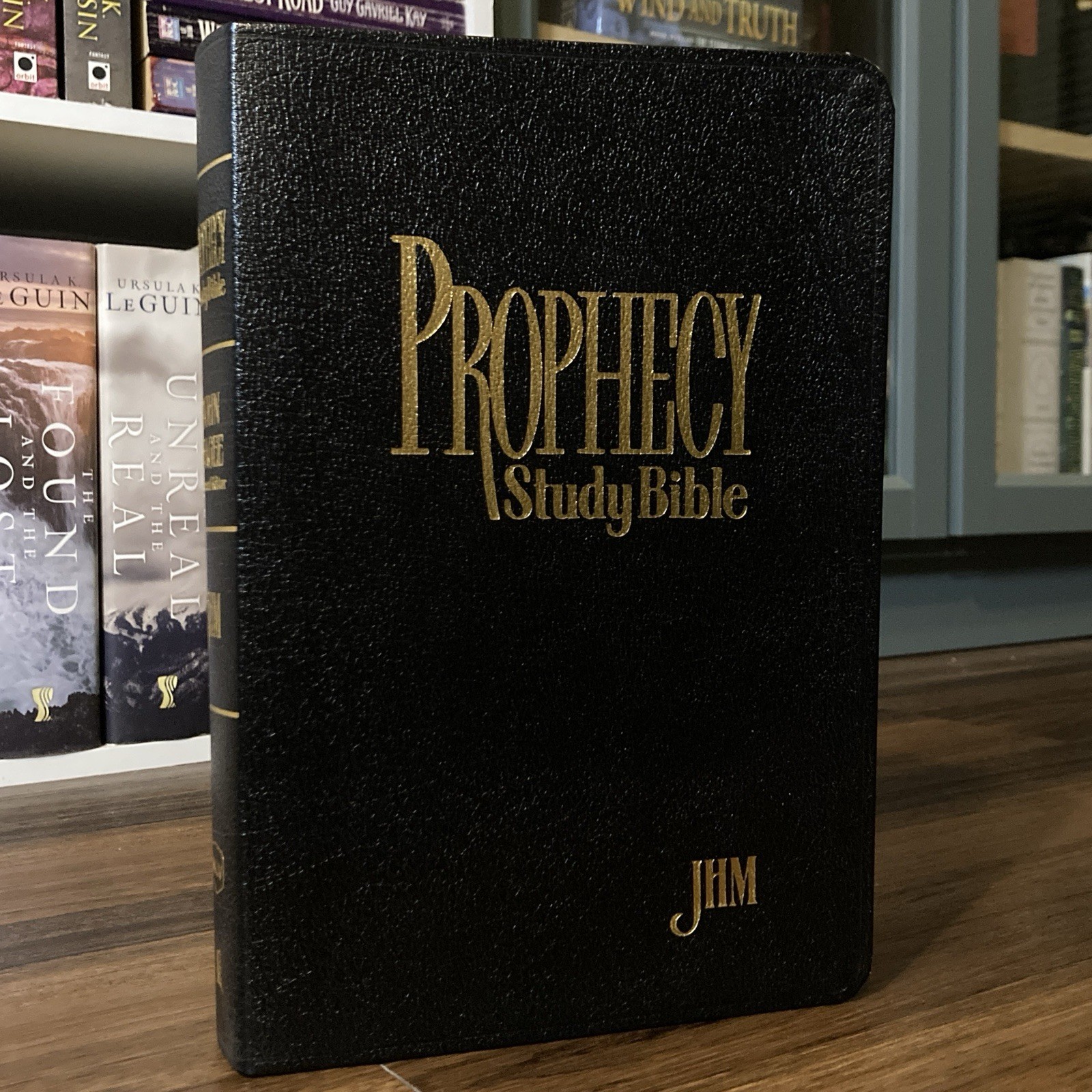 NKJV Prophecy Study Bible – John C. Hagee, editor (Thomas Nelson, 1997) leather