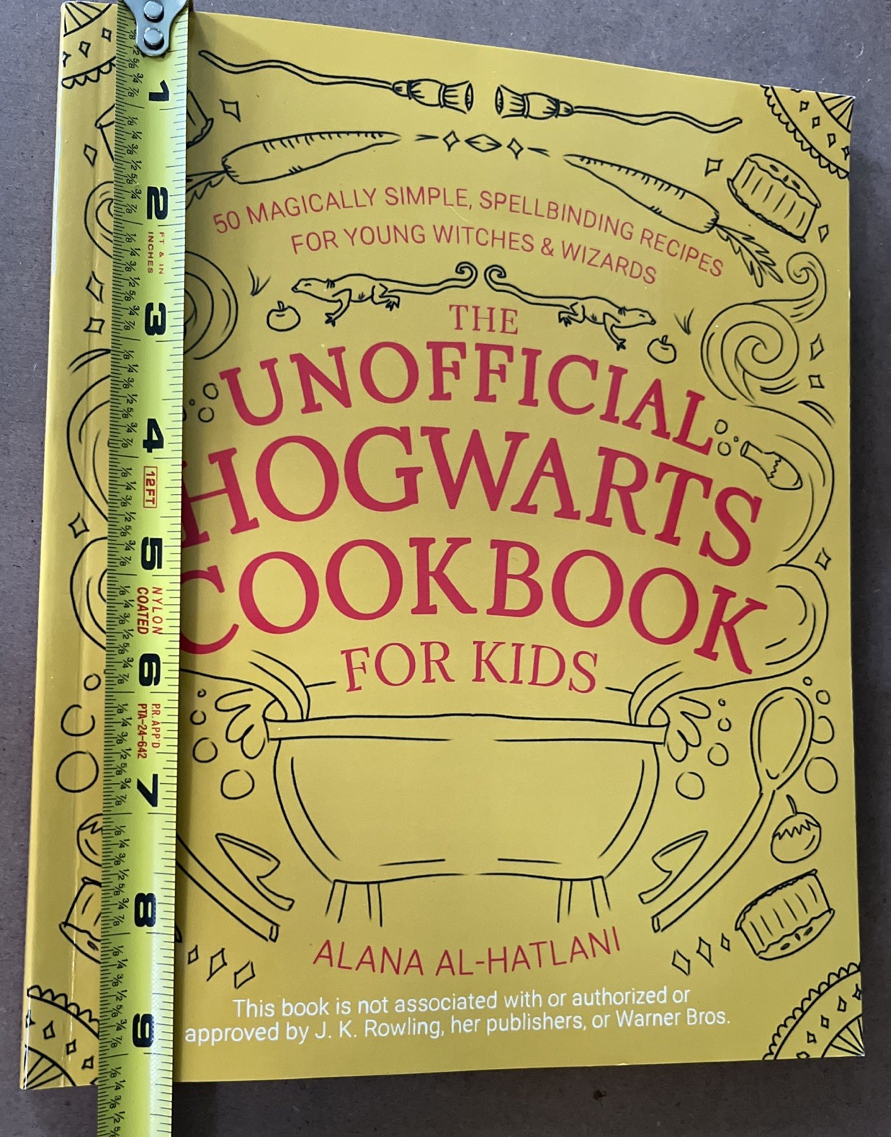 Unofficial Hogwarts Cookbook For Kids, 112 Pages, Softcover, A. Al-Hatlani, 2021
