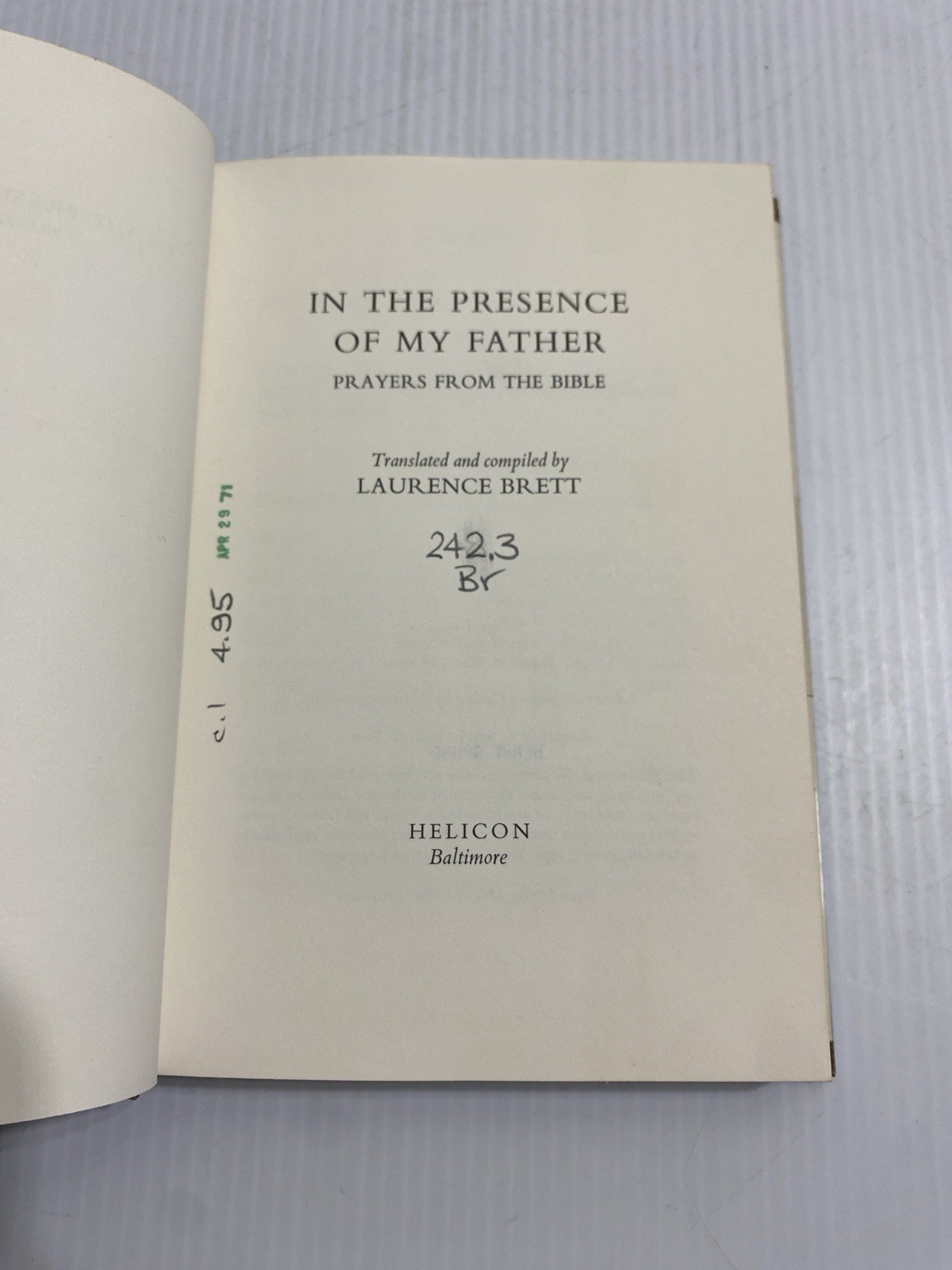 VTG 1968 LAURENCE BRETT IN THE PRESENCE OF MY FATHER HC BOOK