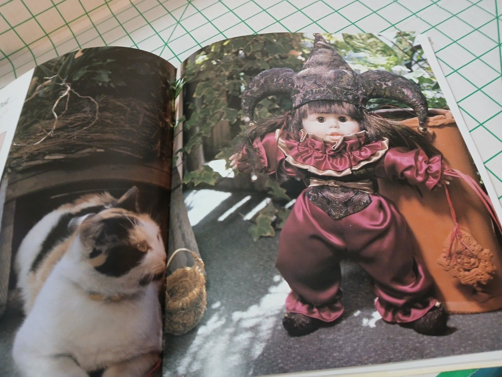 10.5″X9″ HC BOOK w/DC- THE VANESSA-ANN COLLECTION – DOLL CLOTHES TO MAKE