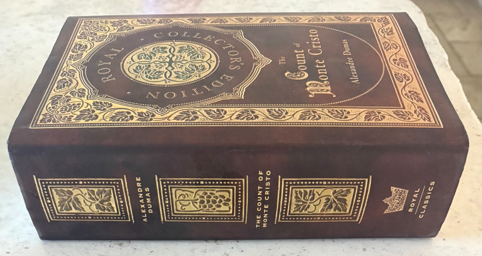 The Count Of Monte Cristo (Royal Collector’s Edition) (Case Laminate Hardco…