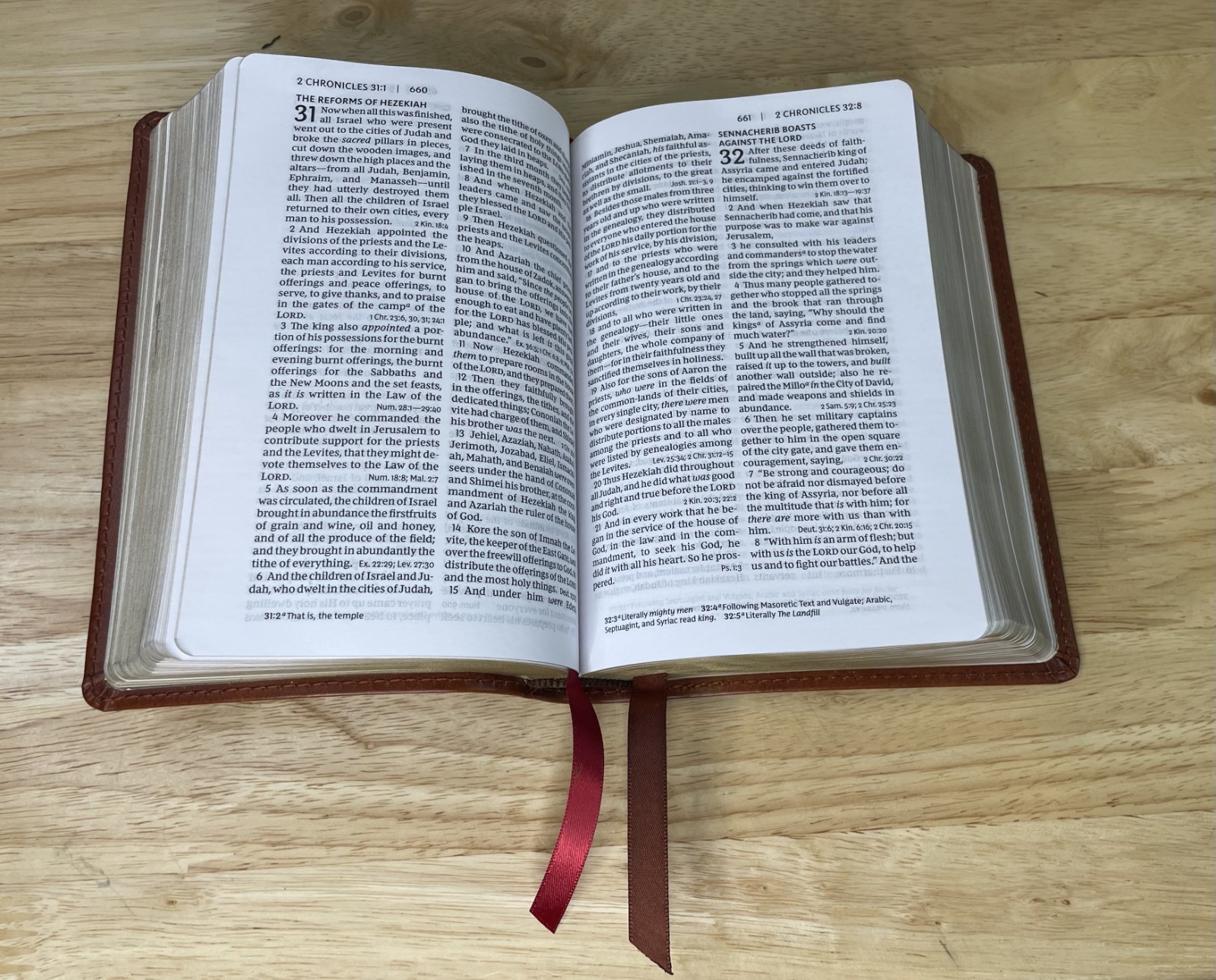 NKJV Holy Bible Thomas Nelson Brown Leathersoft Gilt Edges 2 Ribbons 2020