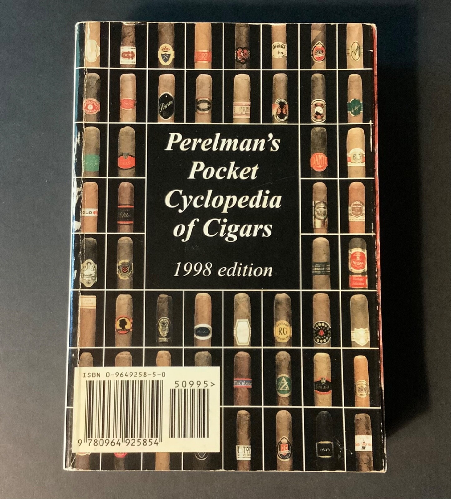 PERELMAN’S POCKET CYCLOPEDIA OF CIGARS 1998 Edition Softcover 1997