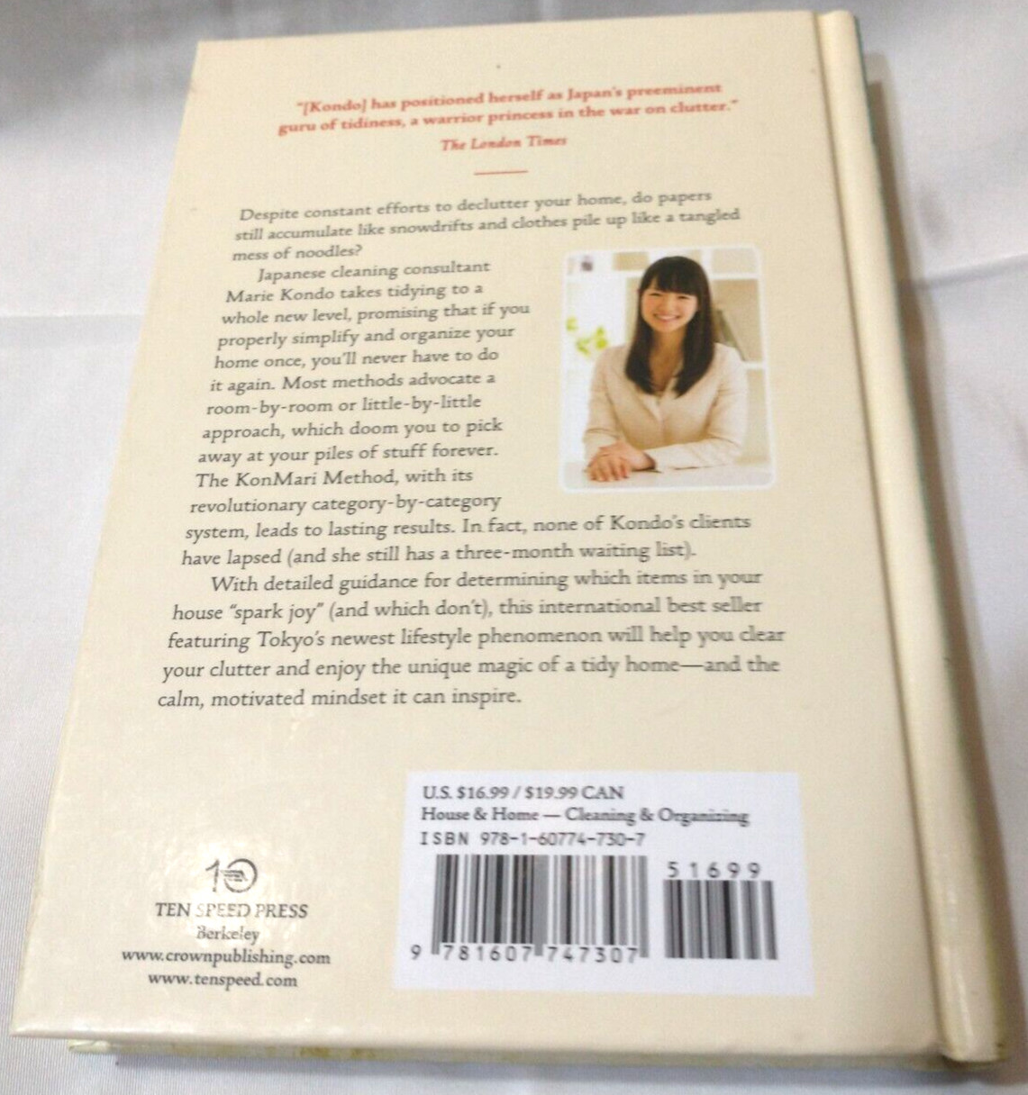 Marie Kondo : The Life-Changing Magic of Tidying Up