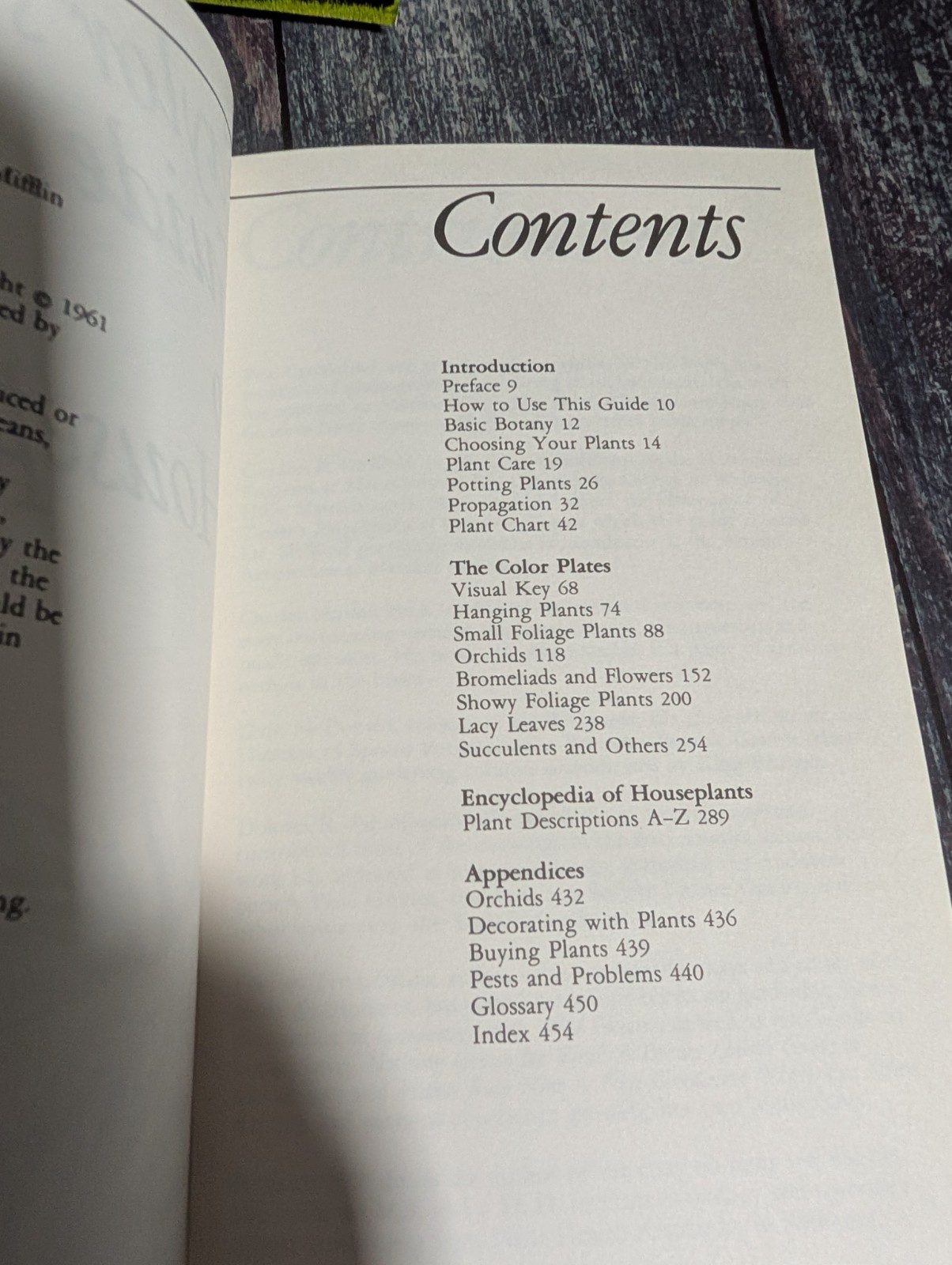 Taylor’s Guide To Book Lot: Garden Design, Ground Covers, Houseplants