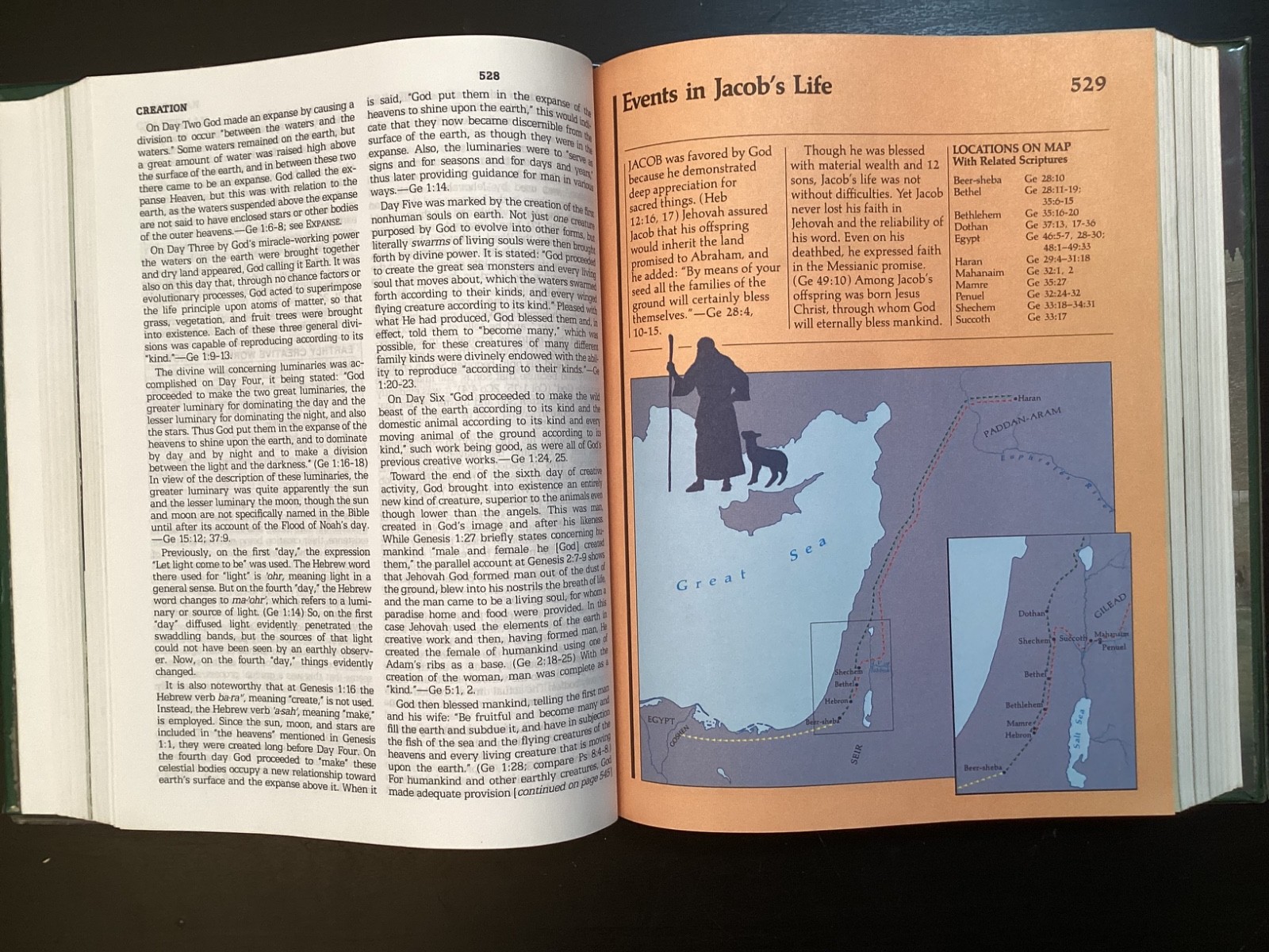 INSIGHT ON THE SCRIPTURES VOLUMES 1 &2 WATCHTOWER BIBLE & TRACT, HARDCOVER 1988