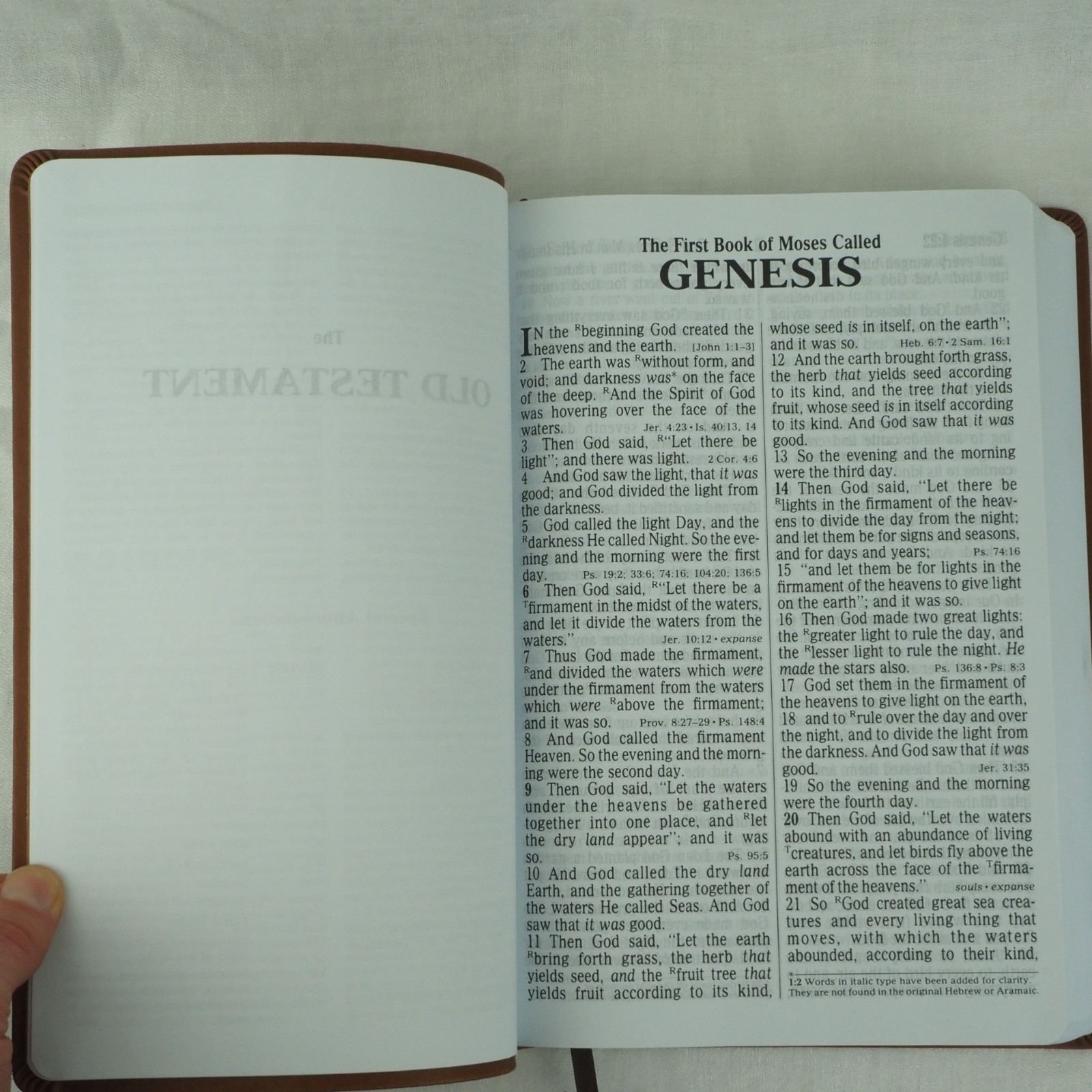 NKJV Super Giant Print Reference Holy Bible Red Letter Edition Thomas Nelson