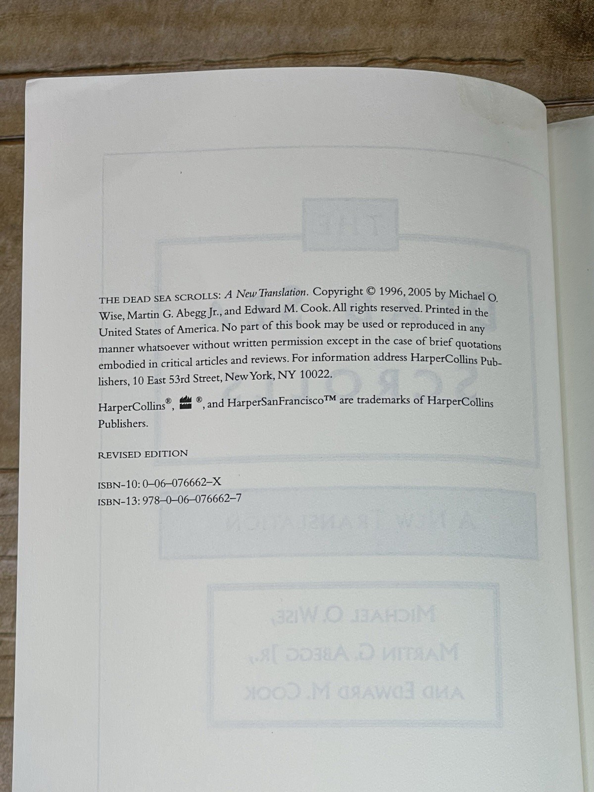 The Dead Sea Scrolls A New Translation by Michael Wise 2005 Revised Edition