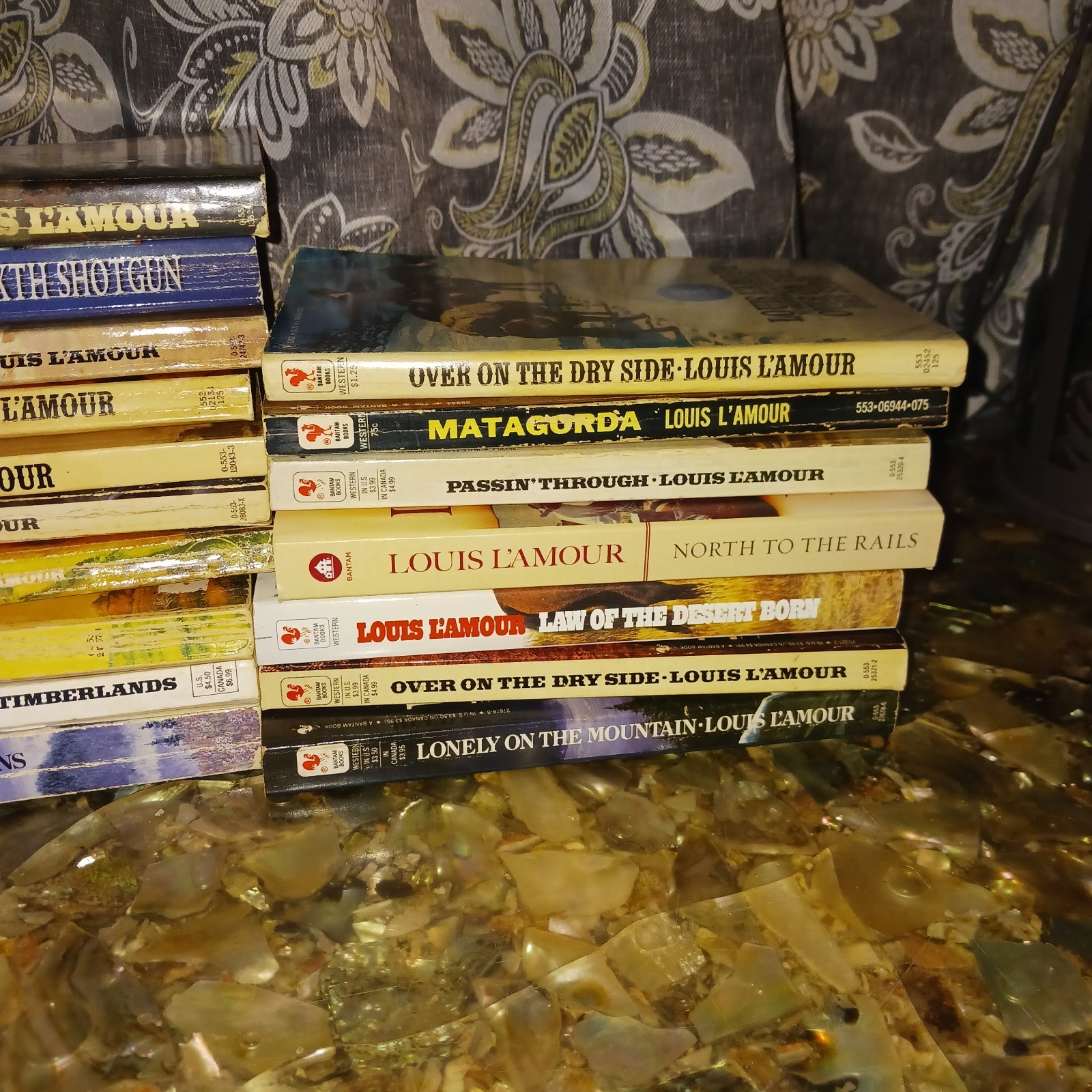 Louis L’Amour Western Book Lot 20 Paperbacks Cowboy Novels Vintage