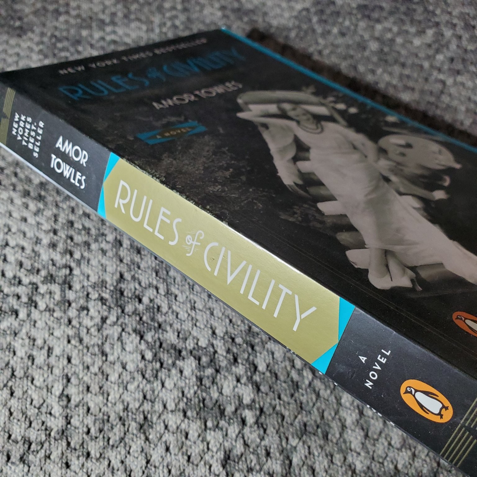 Rules of Civility Amor Towles 2011 Fiction Novel Trade Paperback Book