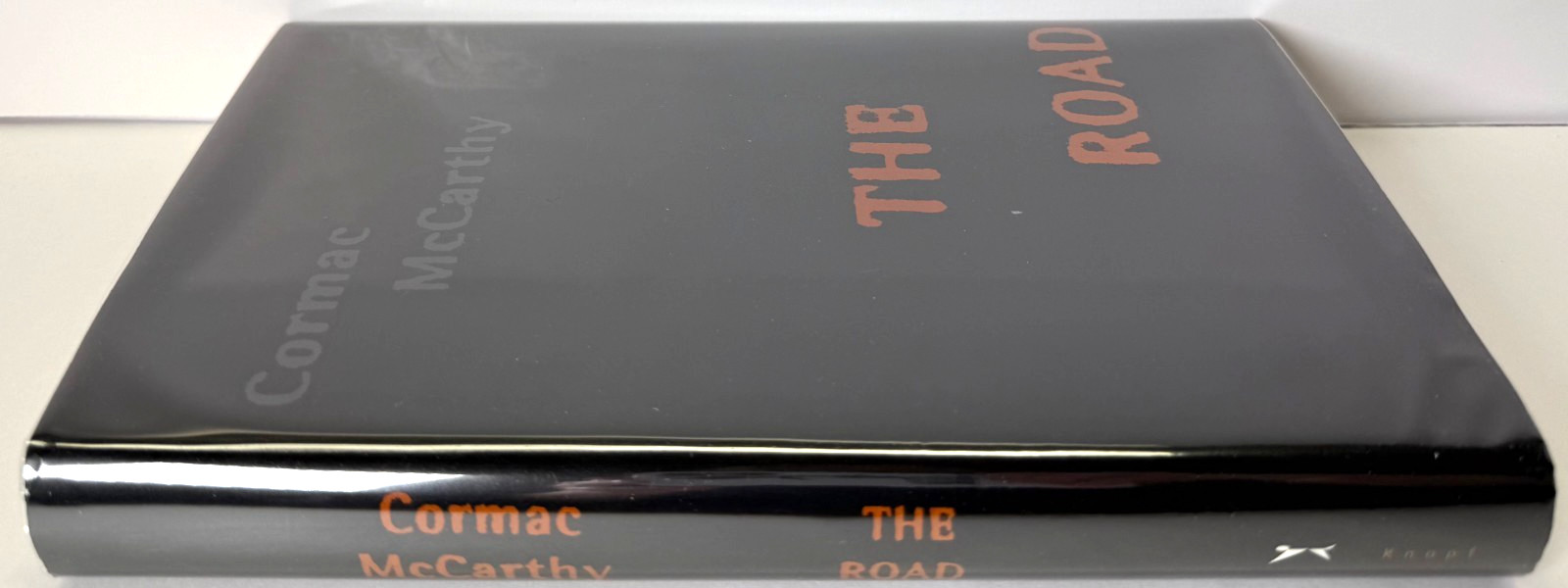 The Road (Pulitzer) Cormac McCarthy 2006 1st ed 1st print in Mylar, Very good
