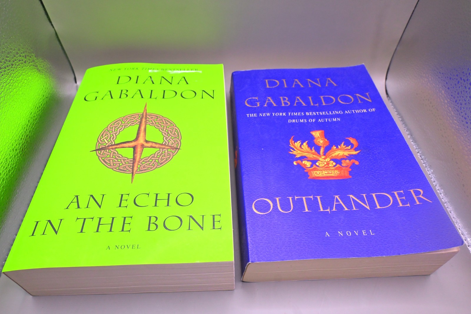 Diana Gabaldon Outlander Book Lot 8 HC PB Dragonfly Voyager Companion Set