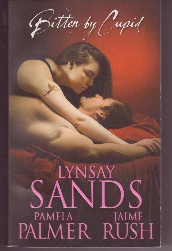 Bitten By Cupid (An Argeneau Vampire Novella)