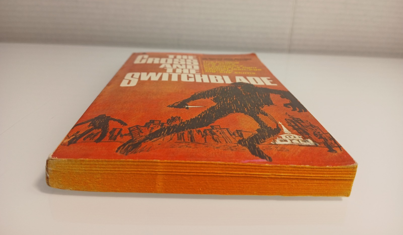 The Cross and the Switchblade – Reverand David Wilkerson – 1968 Pyramid Book PB