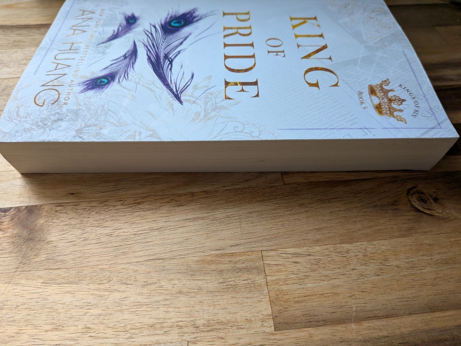 BRAND NEW: King of Pride by Ana Huang, 2023 paperback edition. Free shipping!
