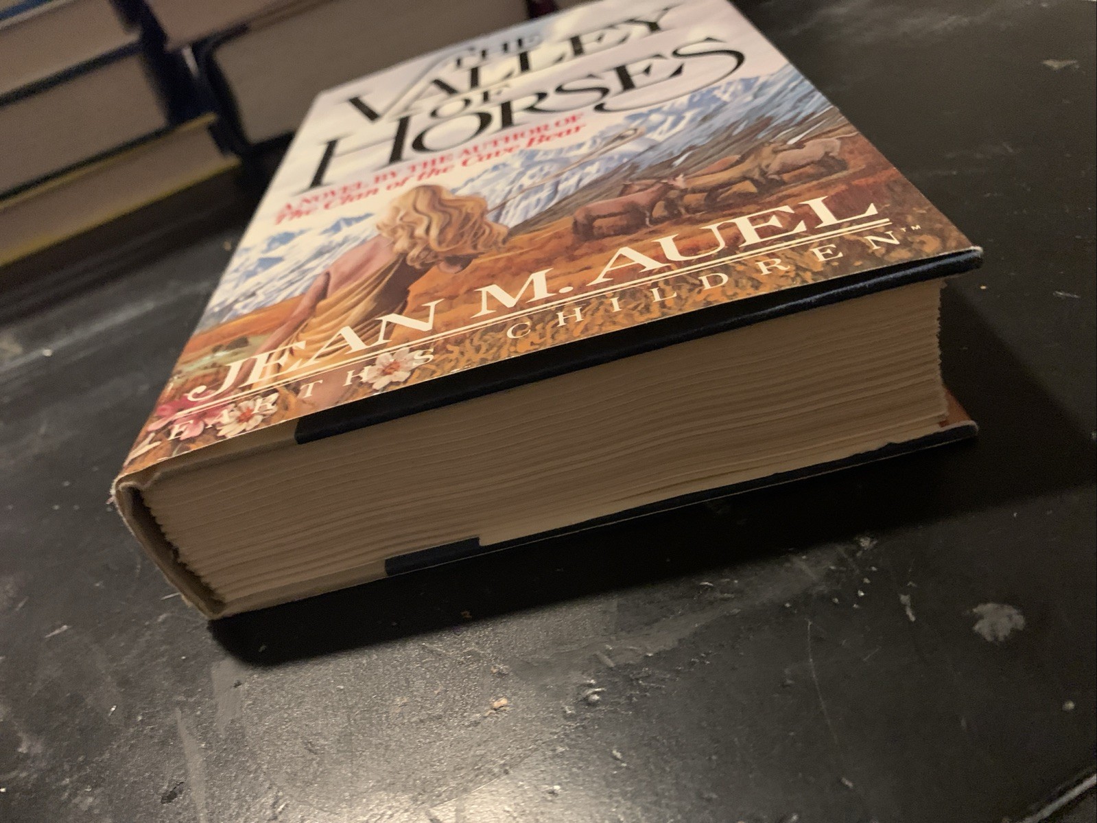 The Valley of Horses By Jean M. Auel 1982 Hardcover Book Club Edition