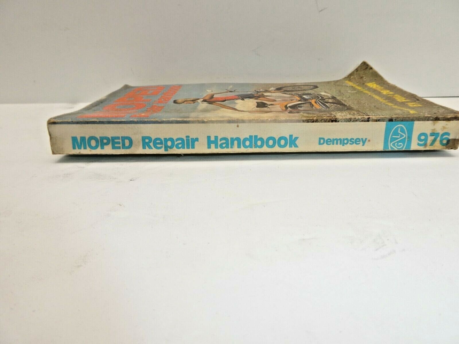 MOPED REPAIR HANDBOOK BY PAUL DEMPSEY TAB BOOKS No. 976 1ST PRINTING 1977