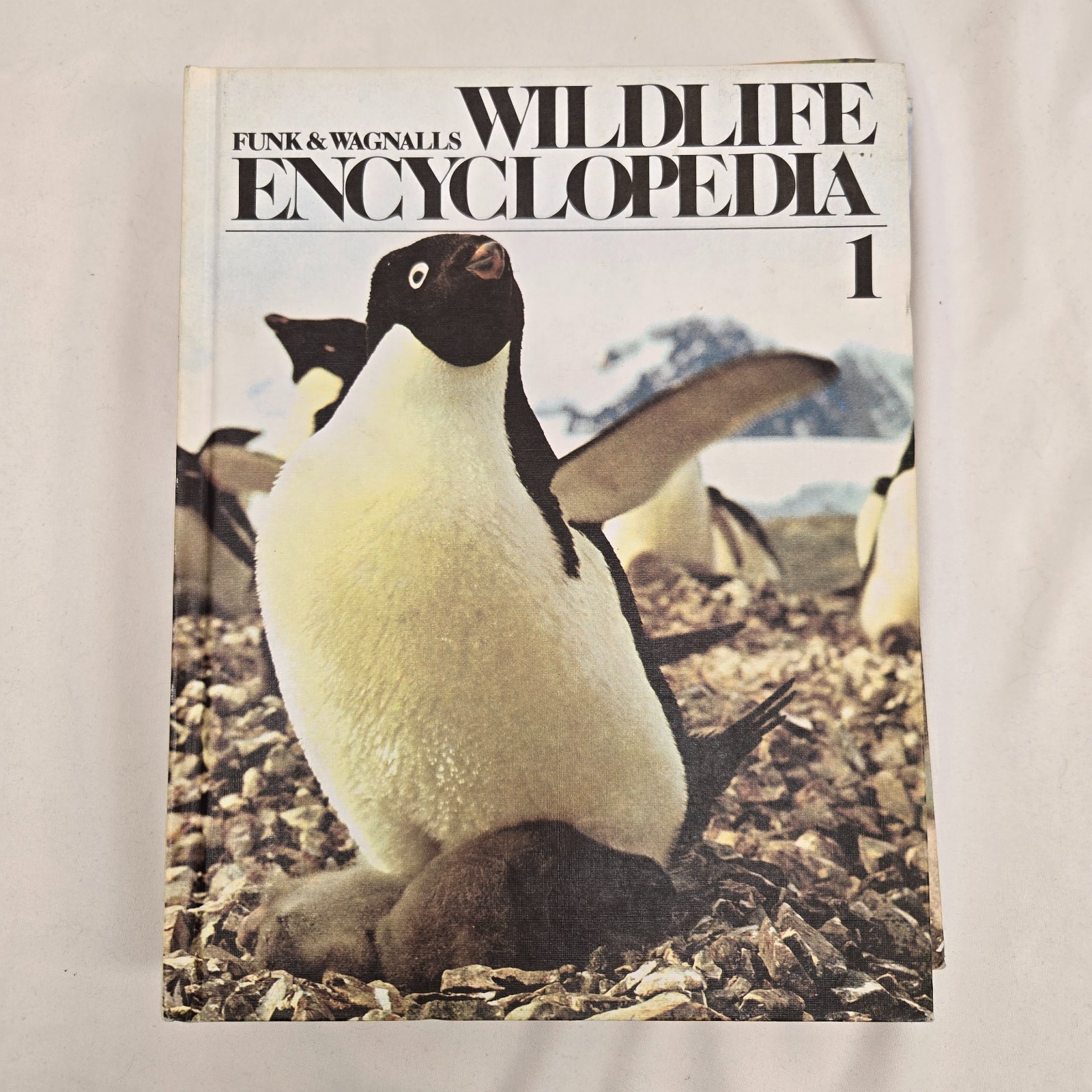 Vintage Funk and & Wagnalls Wildlife Encyclopedia Hardcover 1974 Select Volume