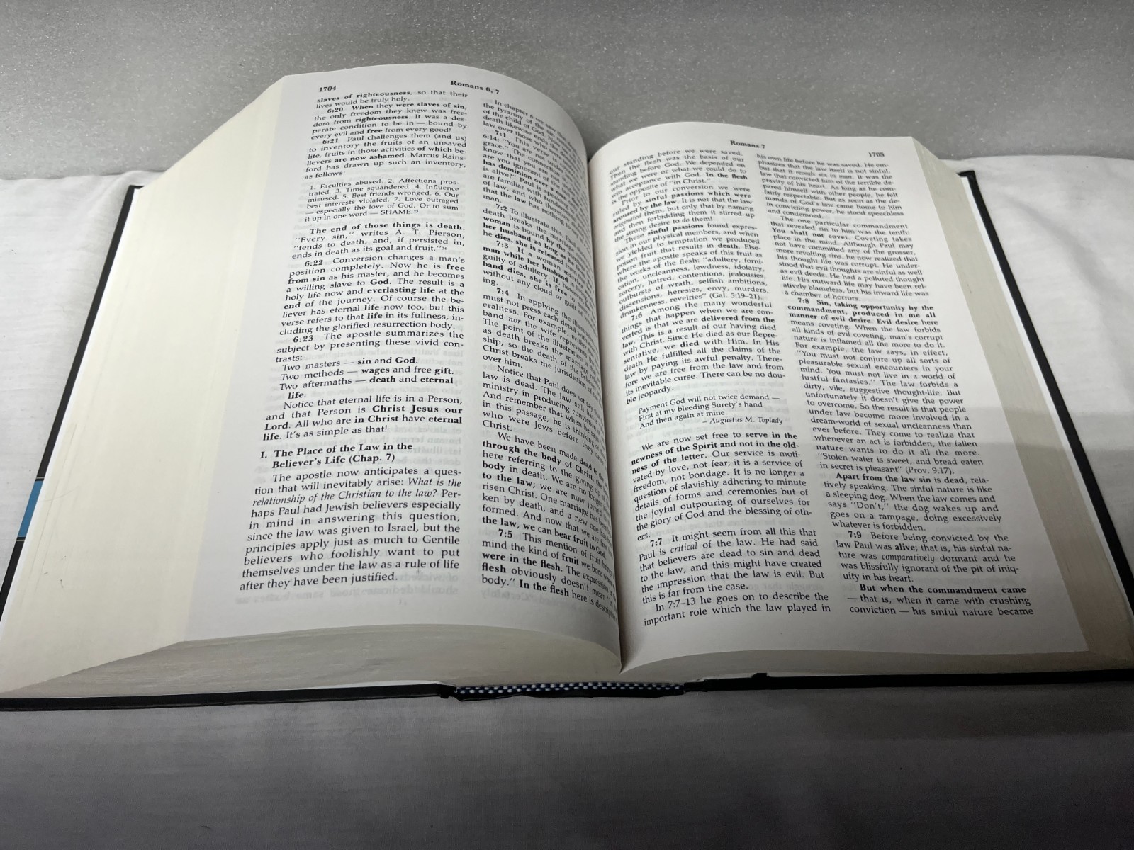 Believer’s Bible Commentary by William MacDonald (1995, Hardcover)