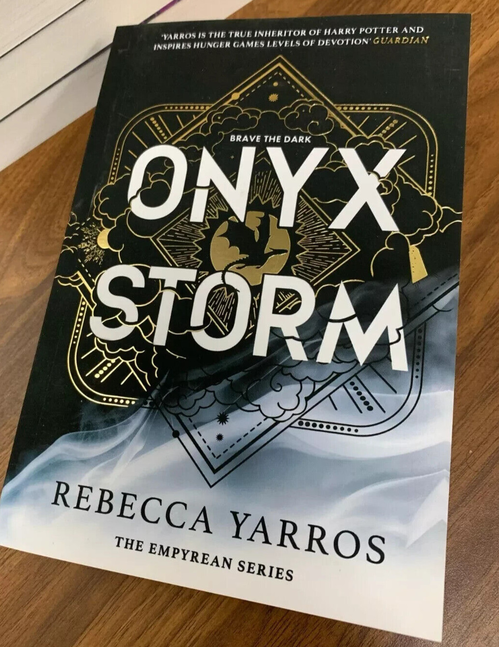 Onyx Storm Paperback By (Rebecca Yarros) free shipping