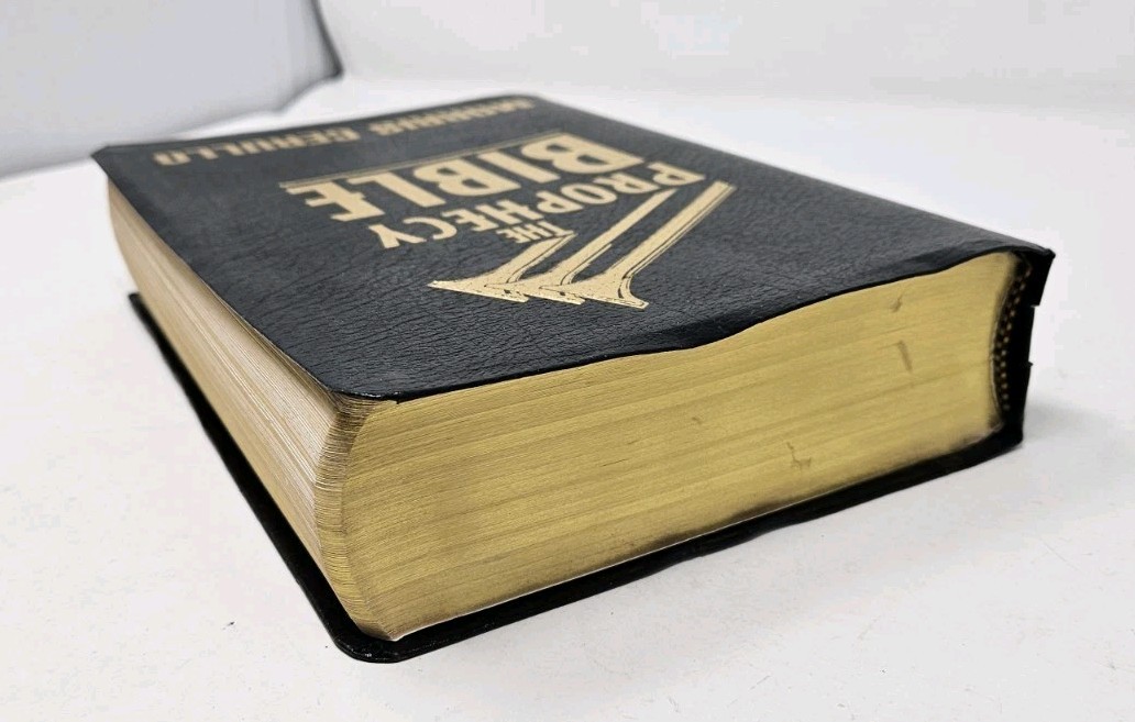 The Prophecy Bible Morris Cerullo KJV World Evangelism Bible Leather First Editi