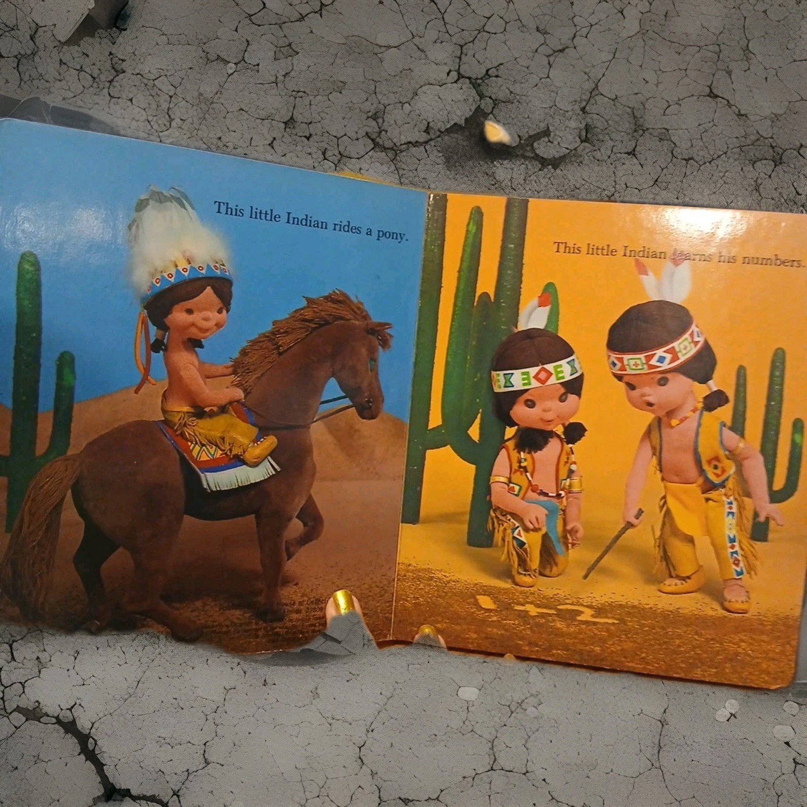 Storytime Pals Series Little Indians Board Book Tadasu Izawa Puppet 1982 Vintage