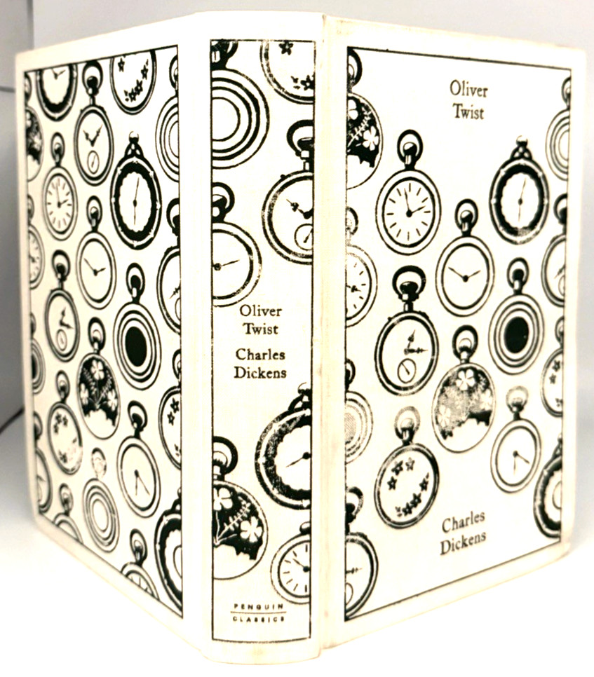 Oliver Twist by Charles Dickens (Penguin Clothbound Classics)