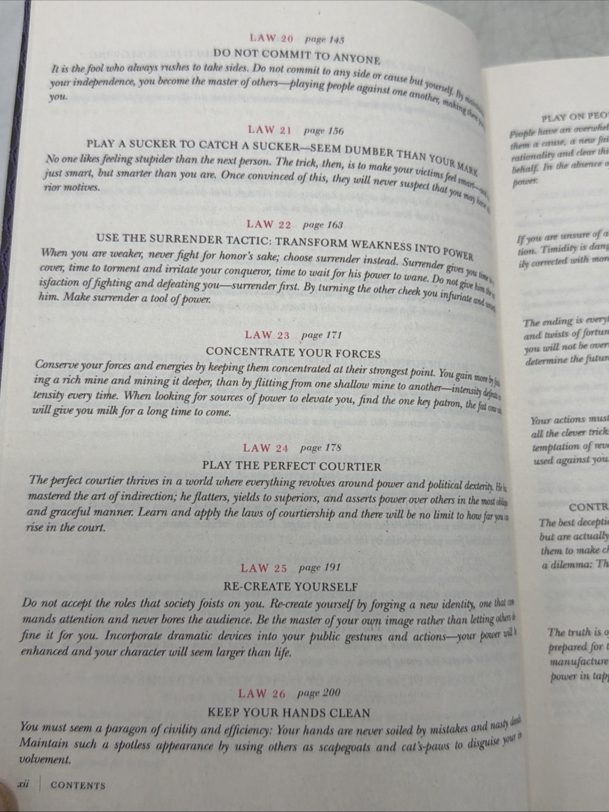 The 48 Laws of Power (The Robert Greene Collection) – Paperback – GOOD CUSTOM