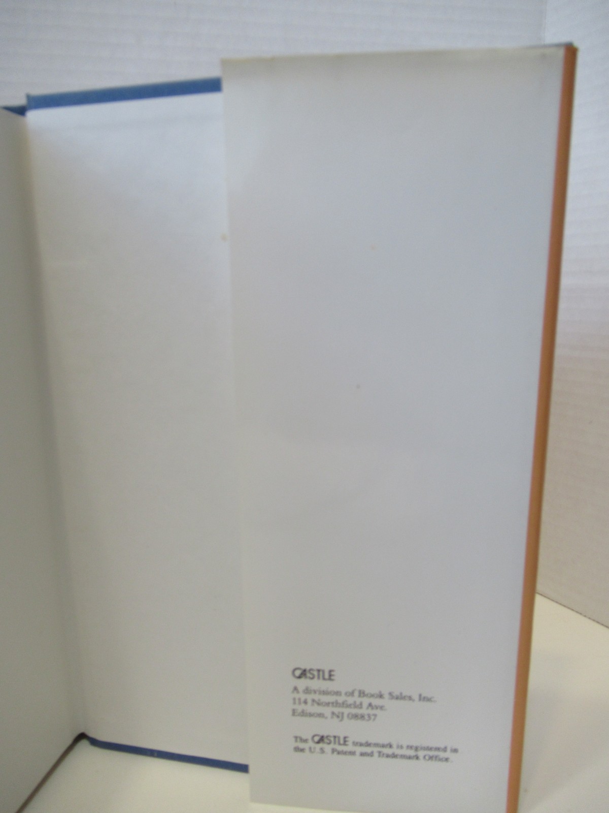 Tales of the Great Lakes-Hard Cover w/Dust Jacket Very Good Pre-Owned Condition