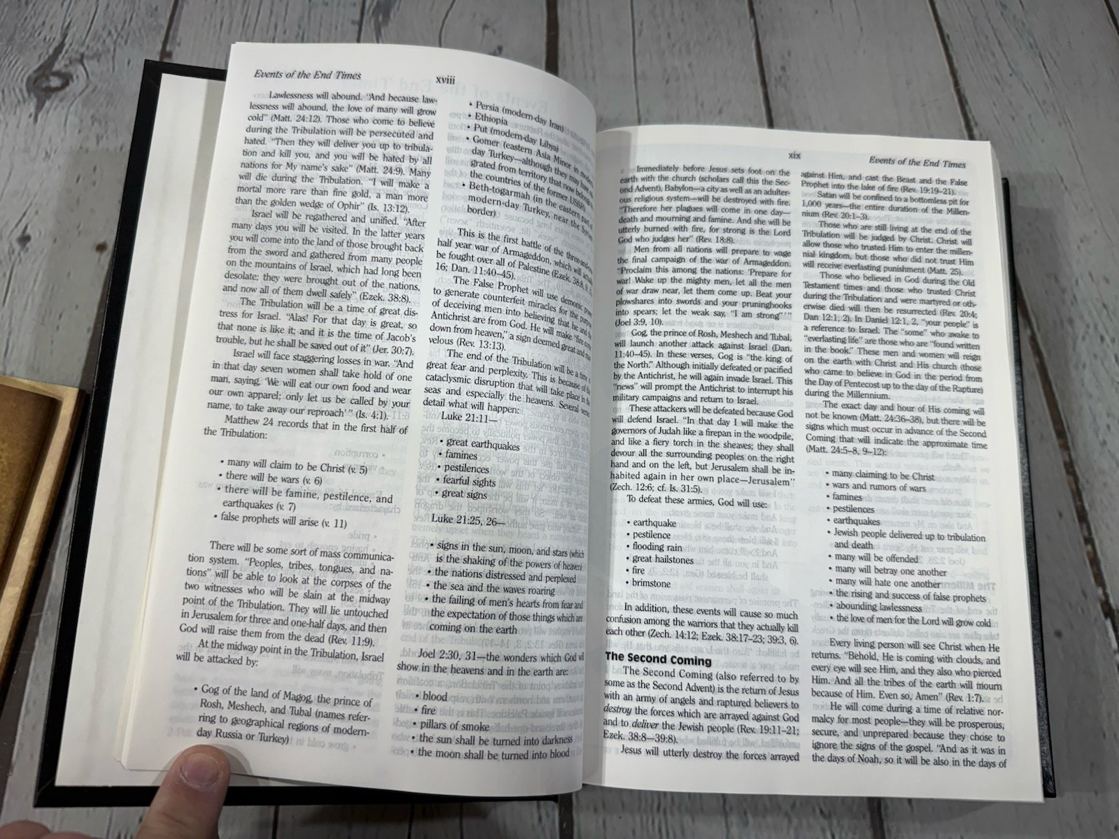 Prophecy Study Bible By John Hagee (New King James Version) Hardcover DJ 1997