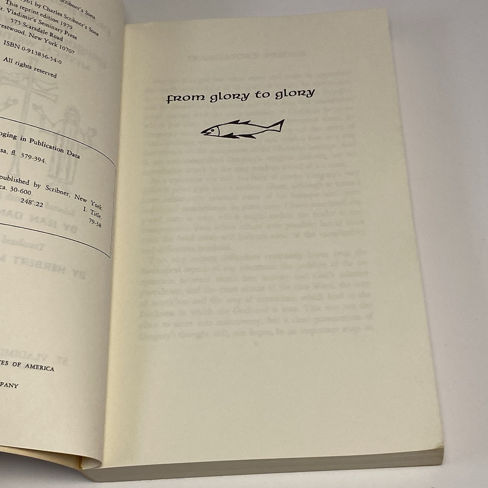 From Glory to Glory : Texts from Gregory of Nyssa’s Mystical Writings by Jean…