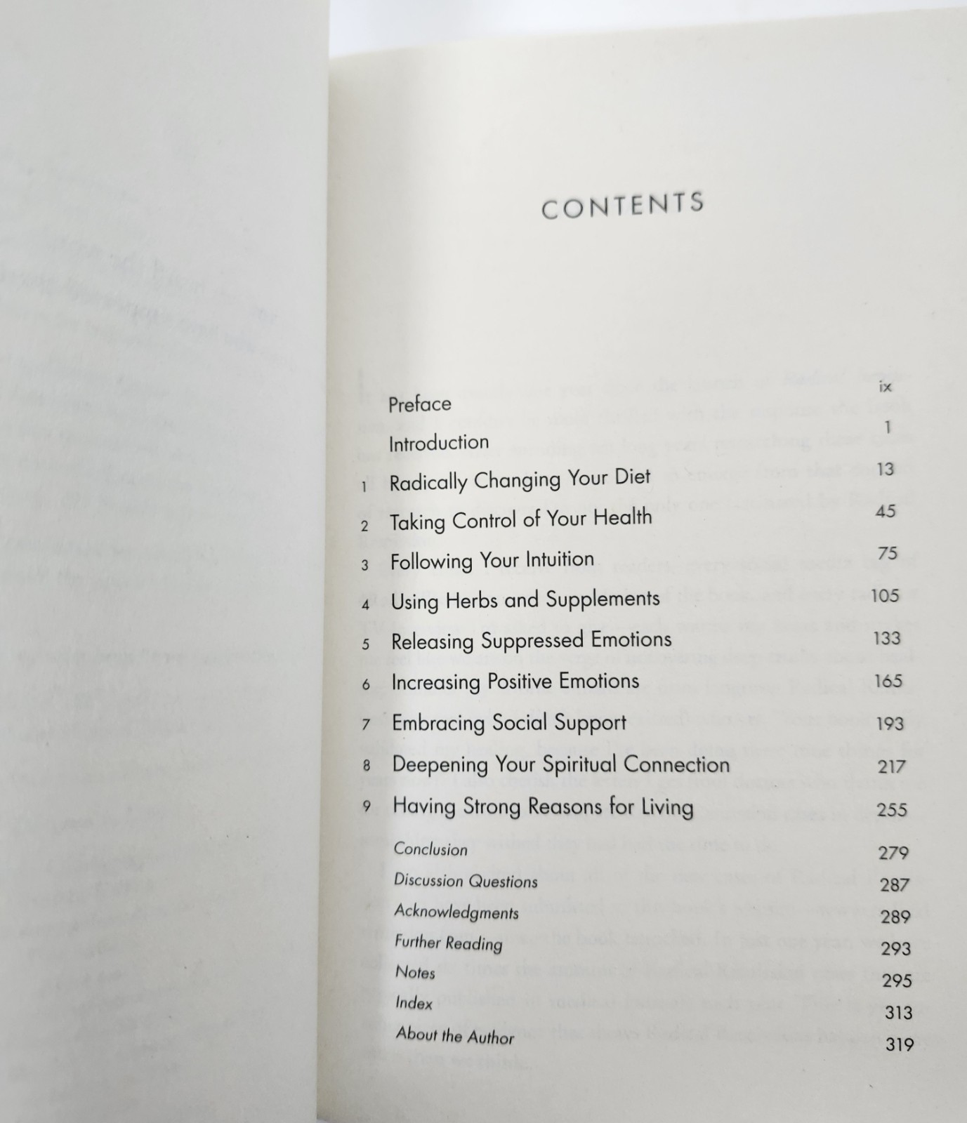 Radical Remission : Surviving Cancer Against All Odds by Kelly Turner (2015-TP)