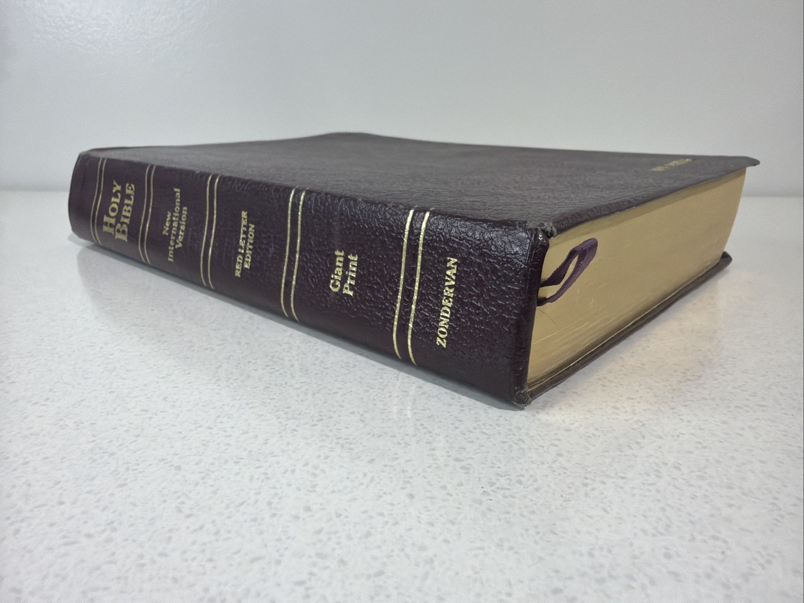 NIV 1984 Giant Print Reference Bible – Burgundy Imitation Leather