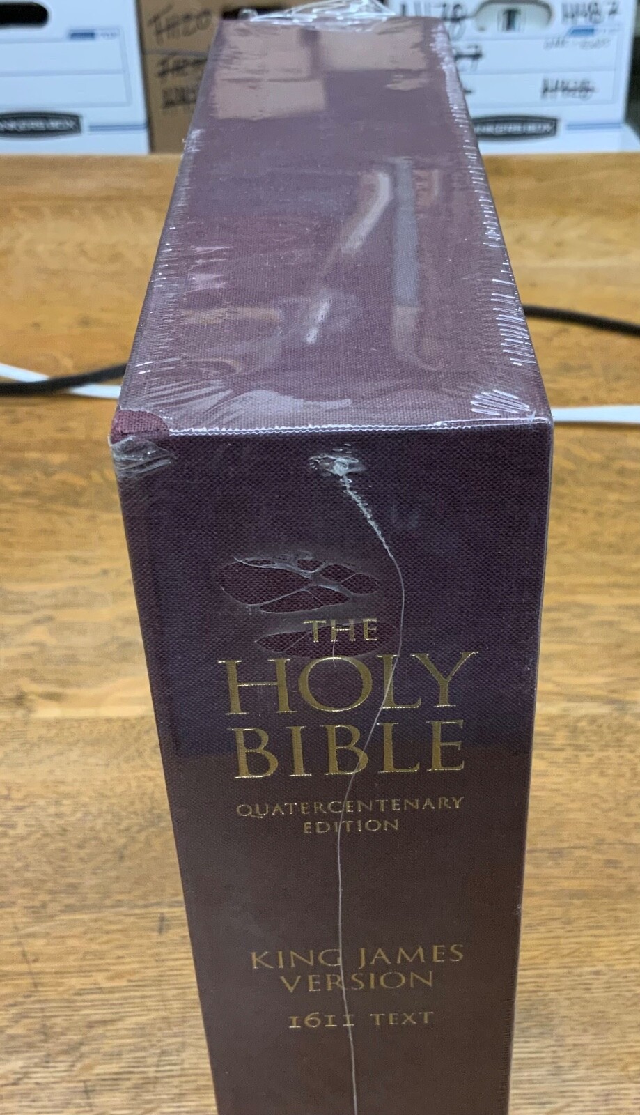 2010 Holy Bible King James Version, Quatercentenary Edition Oxford Like New